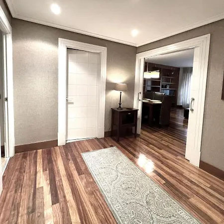 Luxury San Prudencio Vitoria Apartment Exterior photo